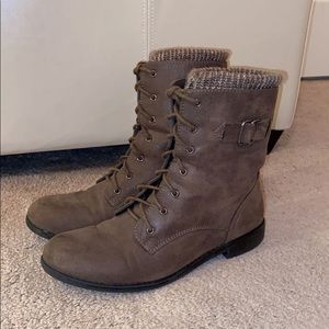 Lace-up Boots